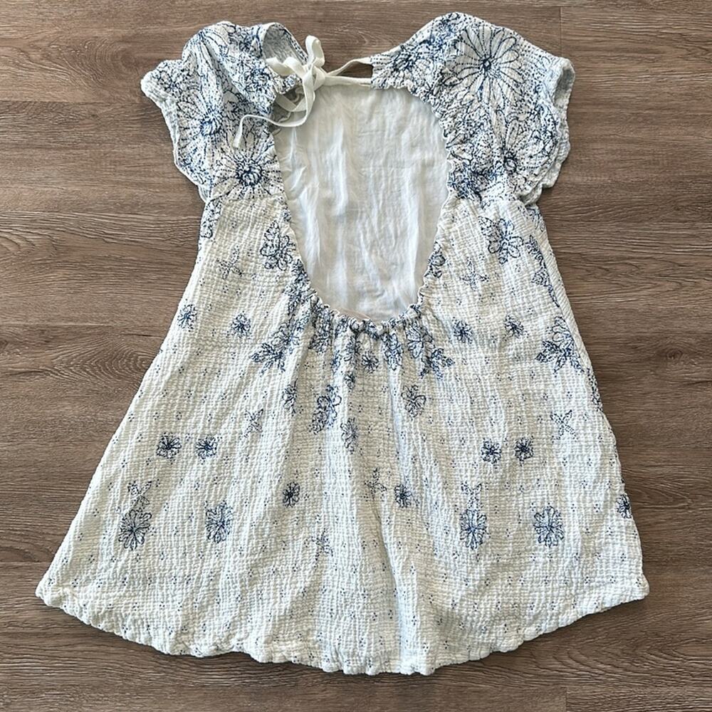 Free People Pinwheel Open Back Swing Mini Dress Blue & White Floral XS‎ Lined - Picture 5 of 6